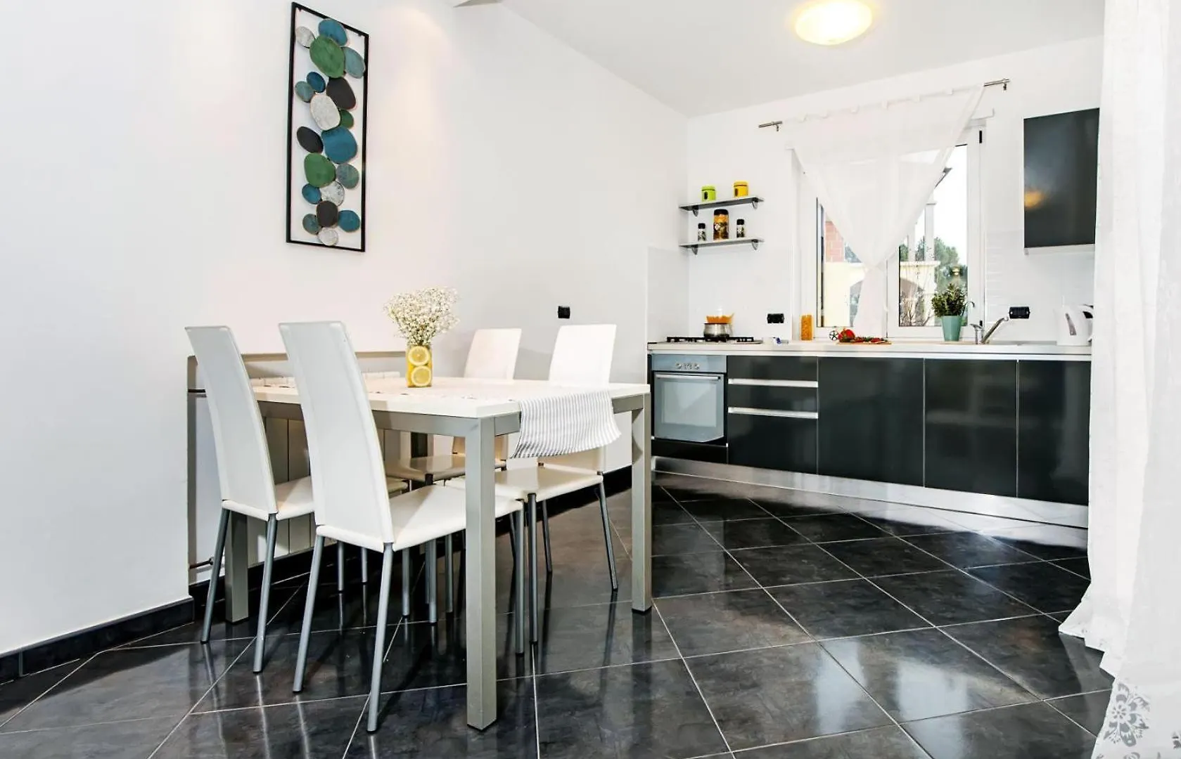 Villa Sky Near Rovinj For 10 People With Private Heated Pool & Children Playground Rovinjsko Selo Kroatië